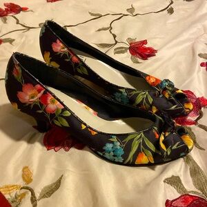 Floral heels